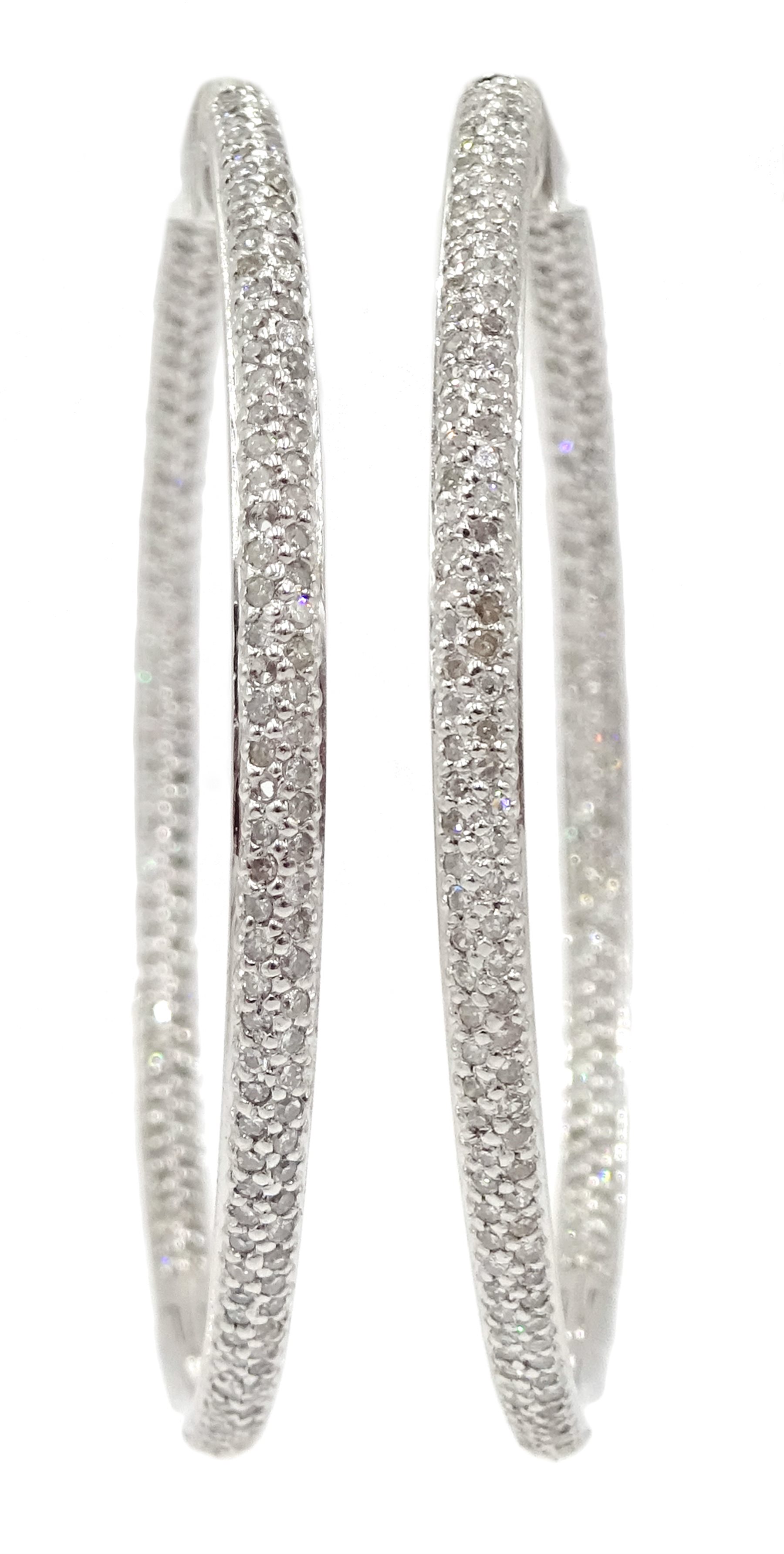 Pair of white gold large hoop earrings, stamped 14K - Jewellery ...