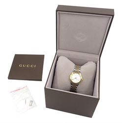 Gucci ladies stainless steel and gold-plated quartz wristwatch, Ref. 126.5, boxed with additional link