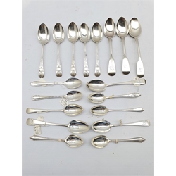 Set of five Victorian silver tea spoons Sheffield 1894 and various part sets and individual silver tea spoons 9oz