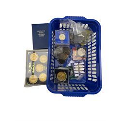 Coins including commemorative crowns, Hawaii coin set etc