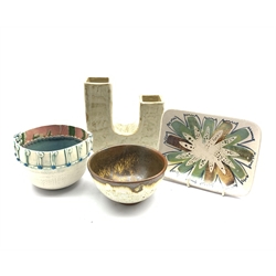 Marianne De Trey (1913-2016)  Shinners Bridge Pottery dish of geometric design L16cm, hand built double chimney vase by Barbara Dowling H16cm, Susan Bruce bowl, and one other bowl marked R B