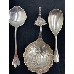 Dutch silver caddy spoon with embossed bowl, import mark London 1892, silver caddy spoon Sheffield 1918, Arts and Crafts design preserve spoon, two others and a silver bowls teaspoon 3.7oz (6)  