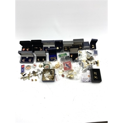  Mostly modern military cufflinks, many being boxed and a small number of buttons and other similar items  