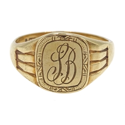 9ct gold signet ring hallmarked, approx 6.7gm