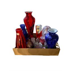 20th century glass, including tall red and black vase, etc in one box