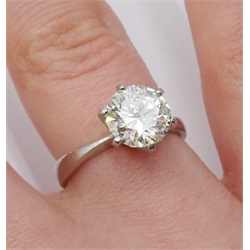 Platinum single stone solitaire round brilliant cut diamond ring, hallmarked, diamond approx 1.95 carat