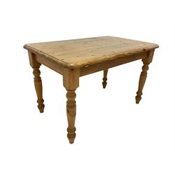 Traditional farmhouse waxed pine dining table, the rectangular top raised on turned supports 122cm x 77cm, H77cm