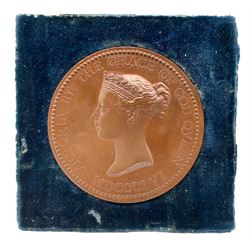 Victorian bronze medallion awarded to Anna Harriet Totton for success in art by the Department of Science and Art D5.5cm