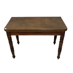 19th century mahogany tea table, fold-over swivel top, raised on turned supports 
