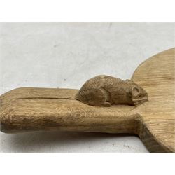 'Mouseman' oak oval cheeseboard with carved mouse signature, by Robert Thompson of Kilburn, L40cm 