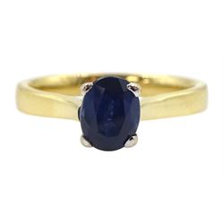 18ct gold single stone oval sapphire ring, hallmarked, sapphire approx 0.70 carat
