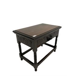 19th century oak table, with one frieze drawer
