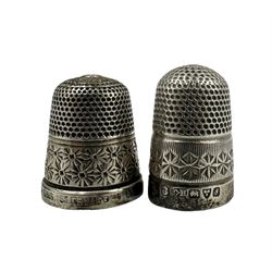 Edwardian silver thimble by Charles Horner Chester 1909, another silver thimble, set of six bead knop silver coffee spoons, various silver teaspoons, two silver forks etc 