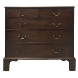 Georgian mahogany chest of drawers, the rectangular top with moulded edge over two short and three long graduated oak lined drawers, raised on bracket supports 