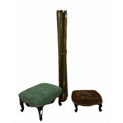 Two Victorian walnut footstools with upholstered tops, (W38cm) together with a set of early 20th century brass stair rods (L107cm)