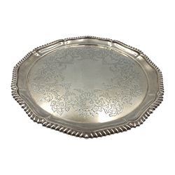 Edwardian silver circular salver with gadrooned edge and engraved decoration D26cm Sheffield 1907 Maker Atkin Bros 16.9oz