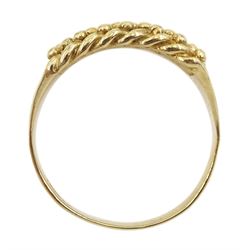 9ct gold ring bead and open work design ring, hallmarked, approx 6.6gm