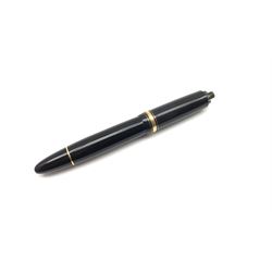 Mont Blanc Meisterstuck fountain pen with 14c nib, no. 4810, 585 