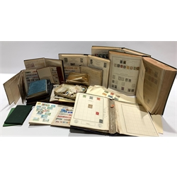 World stamps in albums and loose including Belgium, Brazil, Bulgaria, Chile, small number of Chinese stamps, Cuba, France, German Empire, Greece, Italy, Levant, Luxemburg, Mexico etc, in one box