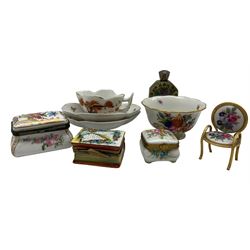 Herend tea bowl together with Limoges trinket dishes, enamel scent bottle etc. in one box