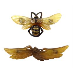 Two Georges Pierre Art Nouveau carved horn bumble bee and dragonfly brooches, both signed and two other horn insect brooches unsigned (4)
