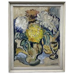 Lilian Colbourn (British 1897-1967): Still Life of Mophead Chrysanthemums, oil on canvas signed 45cm x 35cm
Notes: Lilian Colbourn spent many years painting in Staithes and is recognised as a later 'Staithes' artist, she exhibited in notable galleries such as the Walker Art Gallery in Liverpool.
