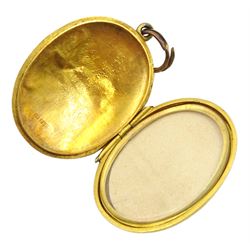 Early 20th century 15ct gold locket pendant, stamped 15.625