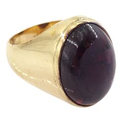Gold single stone cabochon garnet ring