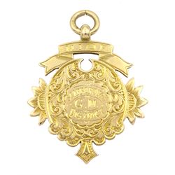 Edwardian 9ct gold 'Scarborough G.M. District' presentation medallion, Birmingham 1908