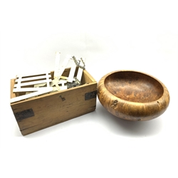 Burr yew wood fruit bowl on a pedestal foot D27cm and a painted metal lawn clock golf set