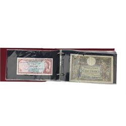 Great British and World banknotes, including Bank of England Peppiatt ten shillings 'Z99E', O'Brien ten shillings 'N22Y', various five pound notes, Page ten pounds 'M07', Queen Elizabeth II East Caribbean Currency Authority one dollar 'B75' etc, in a small ring binder folder