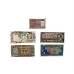 Banknotes, including six Bank of England Duke of Wellington five pound notes various cashiers, one pound and ten shilling notes, The Royal Bank of Scotland plc five pound and ten pound notes, other Scottish notes, Australia twenty dollars note etc