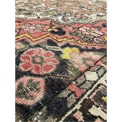 Persian design rug geometric design and ivory border 185cm x 158cm