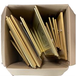 Quantity of botanical prints and etchings in one box