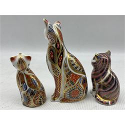 Three Royal Crown Derby paperweights comprising a Siamese cat and kitten dated 1996 and another Cat, 1993 (3)
