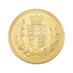 Queen Elizabeth II 2002 gold half sovereign coin