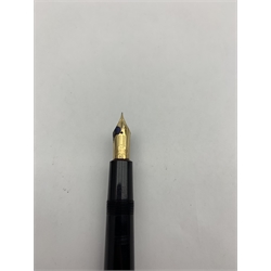 Parker Maxima duofold fountain pen with 14k gold nib 