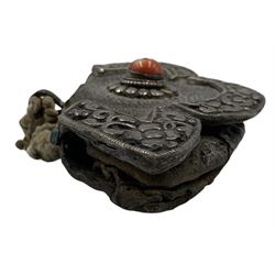 19th century Tibetan tinder pouch with white metal mounts and cabochon coral W12cm
