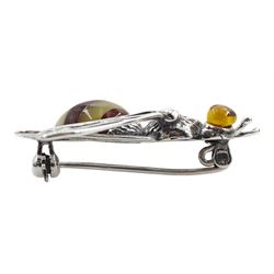 Silver amber bee brooch, stamped 925