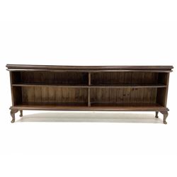 Early 20th century mahogany low bookcase raised on cabriole supports W182cm, H62cm, D25cm