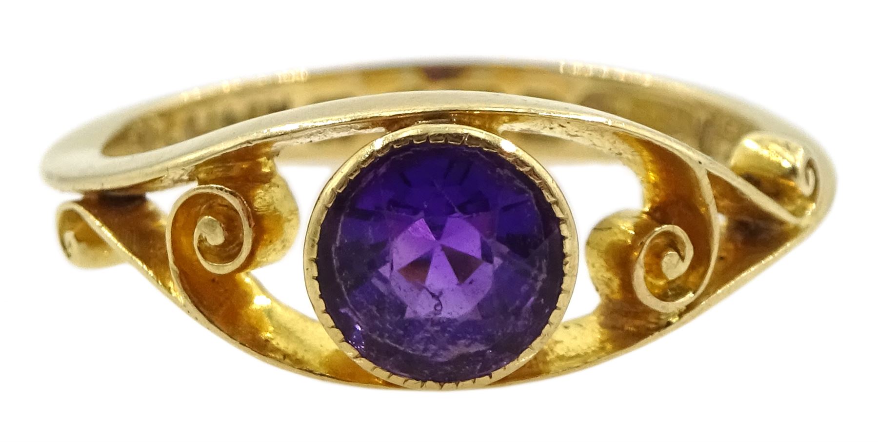 Edwardian 18ct gold single stone round amethyst ring, with openwork ...