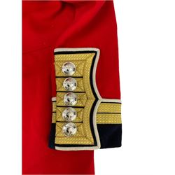 Welsh Guards dress tunic, gold collar with white edging, embroidered with Welsh leek