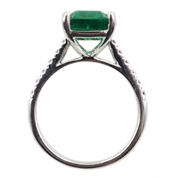  Platinum Zambian emerald with diamond set shoulders, hallmarked, emerald 3.13 carat with certificate  