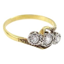 18ct gold illusion set three stone diamond ring, total diamond weight approx 0.25 carat