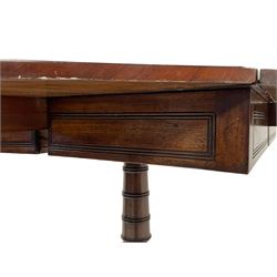 19th century mahogany envelope table, triangular fold-out leaves, the frieze rails with rectangular moulded decoration, on ring turned pedestal with twist baluster, circular platform with reed moulding, four splayed moulded supports with globular feet