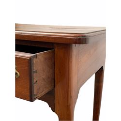 George III mahogany lowboy, fitted with three drawers over shaped apron, raised on turned supports with pad feet 75cm x 50cm, H733cm
