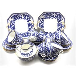 Spode Copelands China tea set decorated with an Oriental design in blue and white with key pattern border comprising twelve cups and saucers, twelve plates, milk jug, sugar bowl and two bread and butter plates (40)