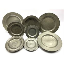 18th/ 19th century pewter plates, including some sets, mostly with London touch marks, D25cm max (15)