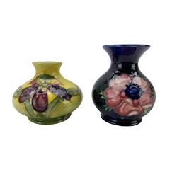 Two small Moorcroft vases decorated in the Anemone and Columbine, max H9.5cm (2)