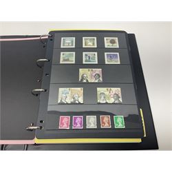Queen Elizabeth II mint decimal stamps, most being commemoratives, face value of usable postage approximately 600 GBP

